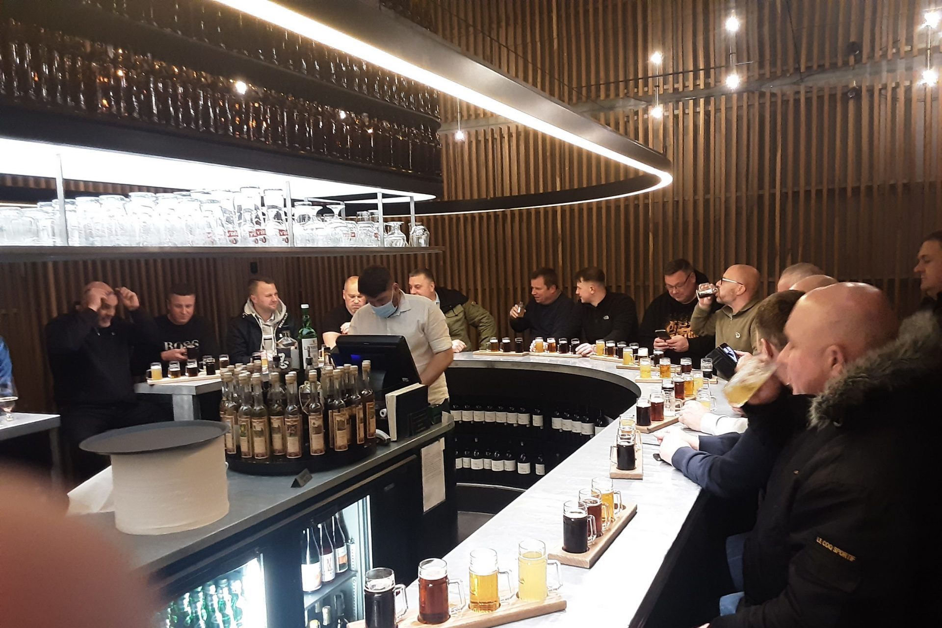 Martin's City Tours, beer tasting at Perłowa Pijalnia Piwa during our Lublin Food Tour.